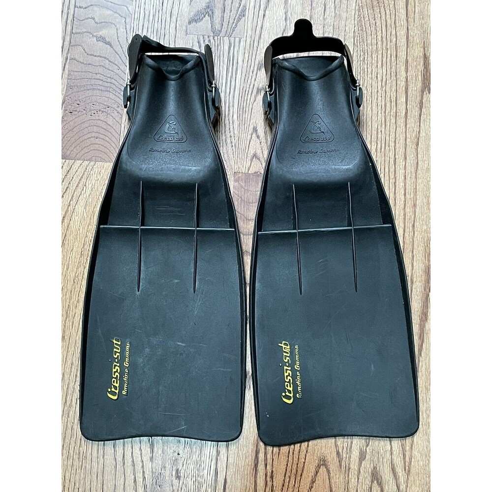 CRESSI SUB RONDINE GAMMA FINS Scuba Diver Snorkel Swim Medium Black